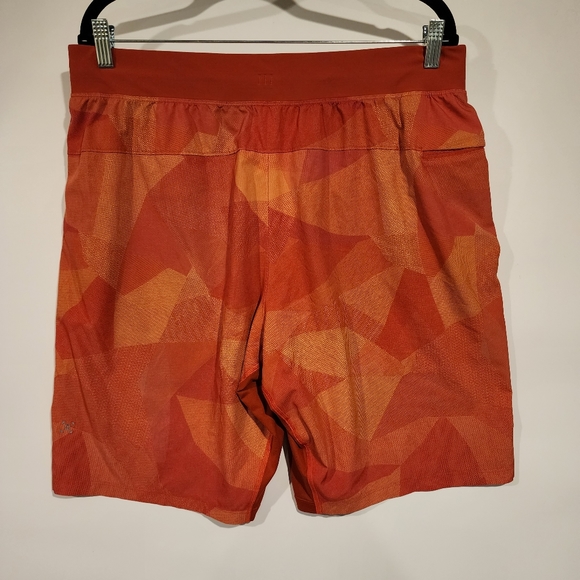 Lululemon Men's Shorts Mesh Mash Orange Multi Shorts Classic Fit XL - Picture 6 of 13